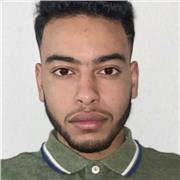 12ans de cours en arabe, passionné par les romans et la poésie en arabe